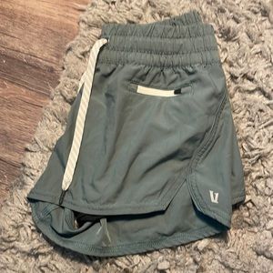Vuori clementine short
